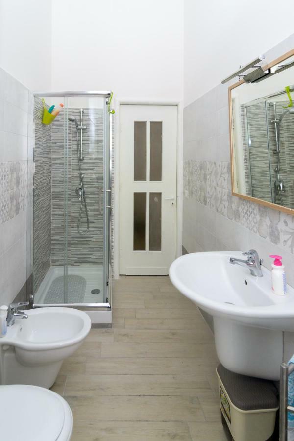 Lazzarella Loft Apartment เนเปิลส์ ภายนอก รูปภาพ