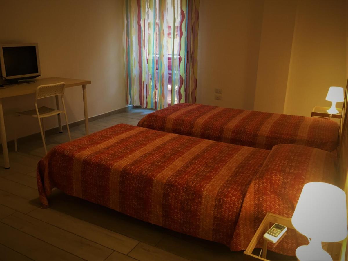 Lazzarella Loft Apartment เนเปิลส์ ภายนอก รูปภาพ